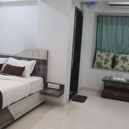 Hotel Park Inn Andheri West Mumbai Ngoại thất bức ảnh
