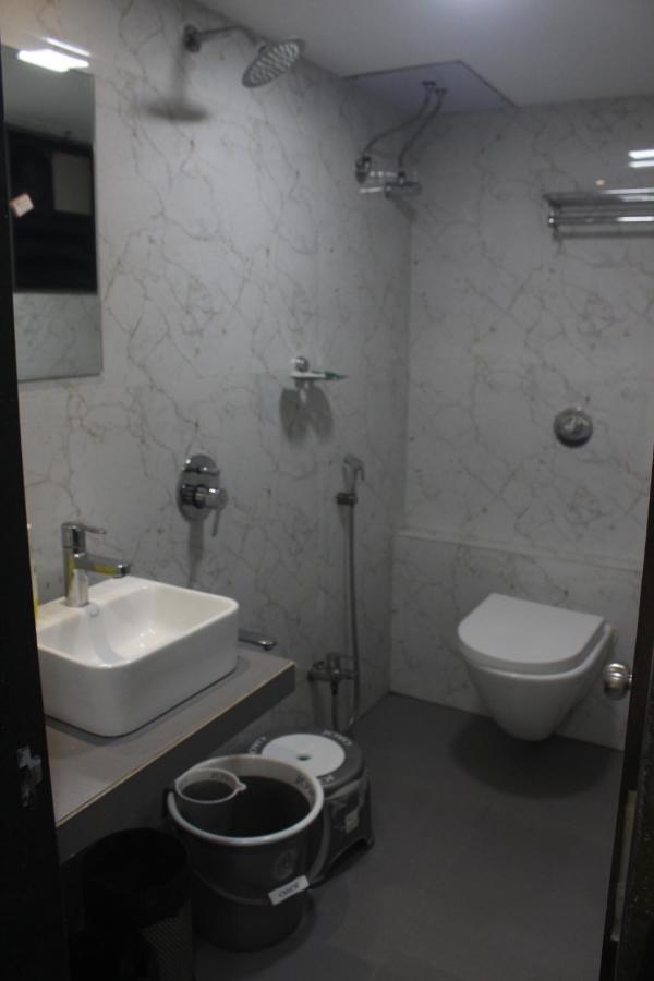 Hotel Park Inn Andheri West Mumbai Ngoại thất bức ảnh
